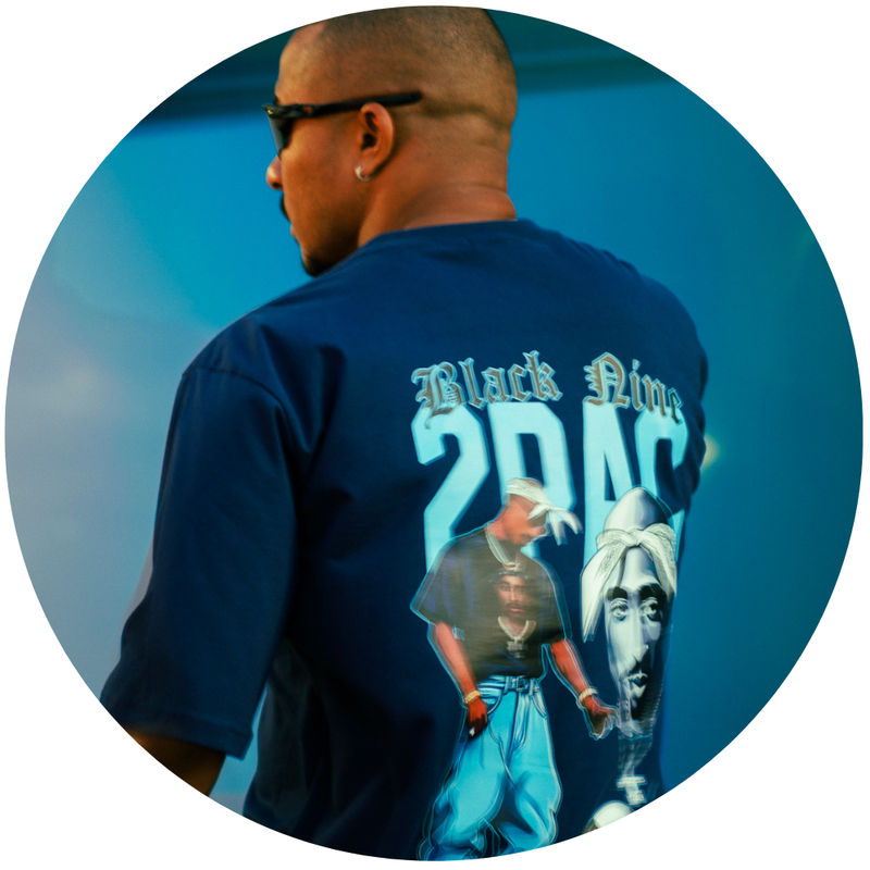 ムッチャ Camiseta Tupac Shoes Streetwear Oversized Preta