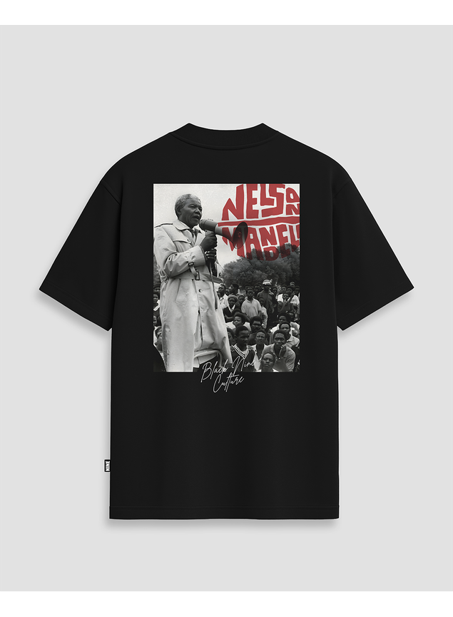 Camiseta Oversized Streetwear Nelson Mandela Revolução