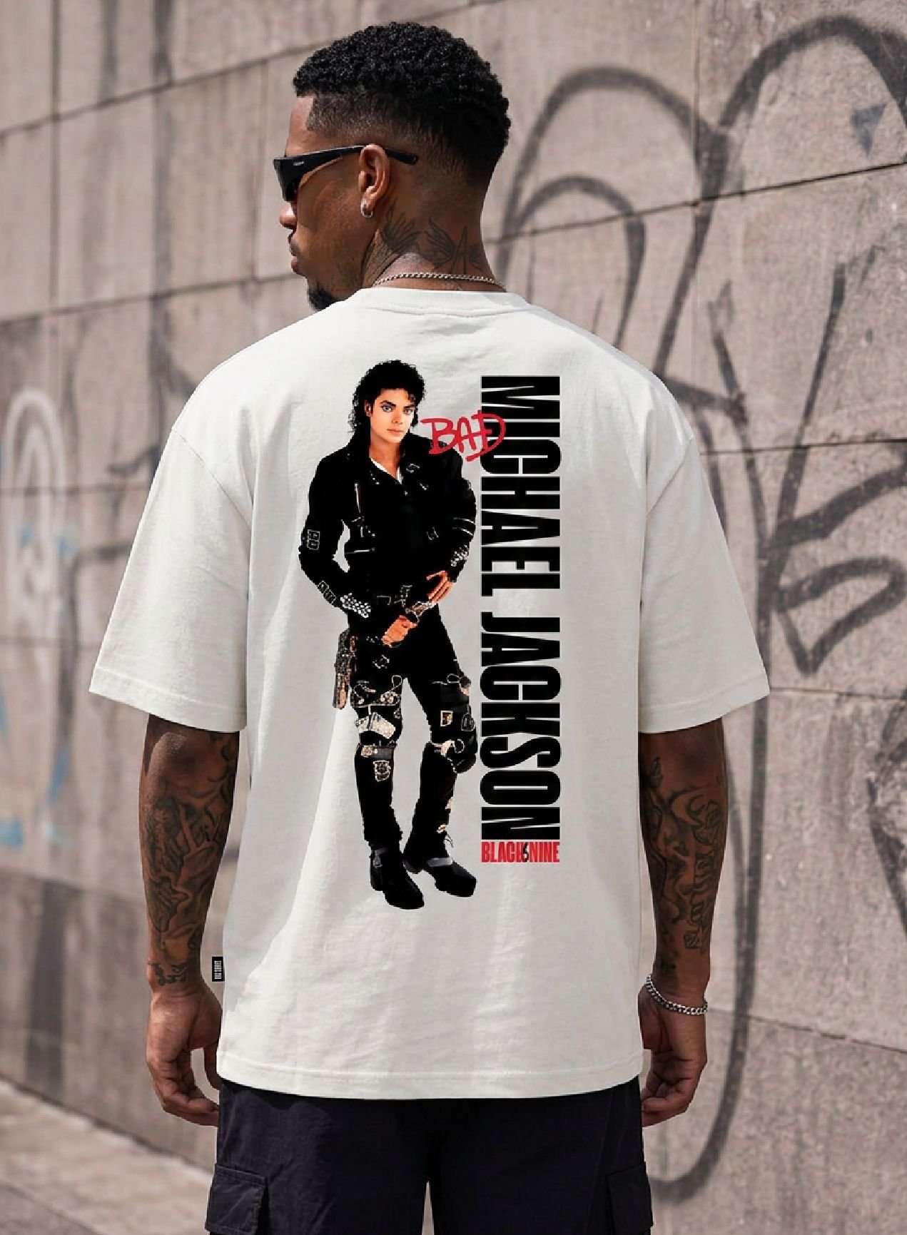 Camiseta Oversized Streetwear Michael Jackson Bad - Branca