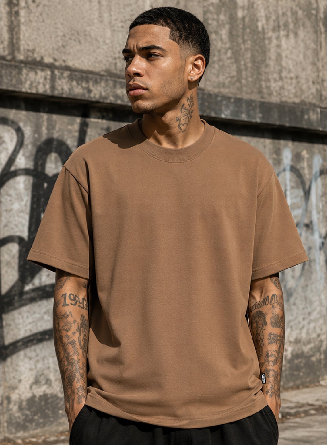 Camiseta Lisa Marrom